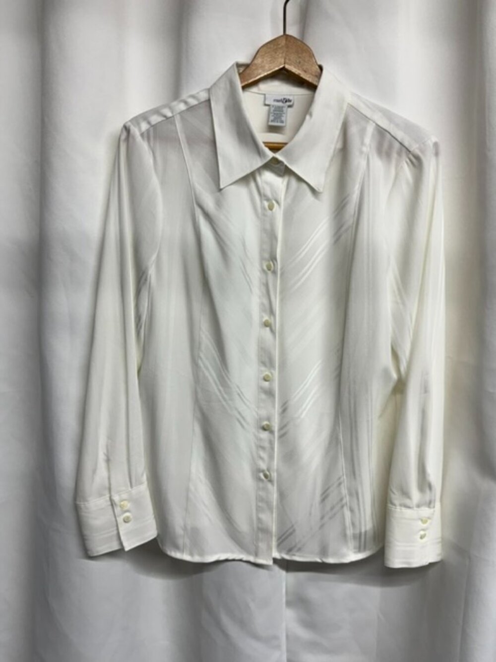 Ladies East 5th Long-Sleeve Blouse - Size X-Large